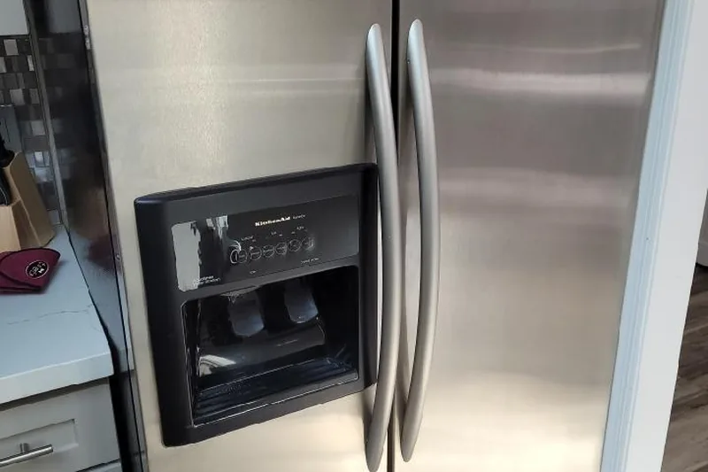Refrigeration, Freezers & Dual-Zone Sealed Systems